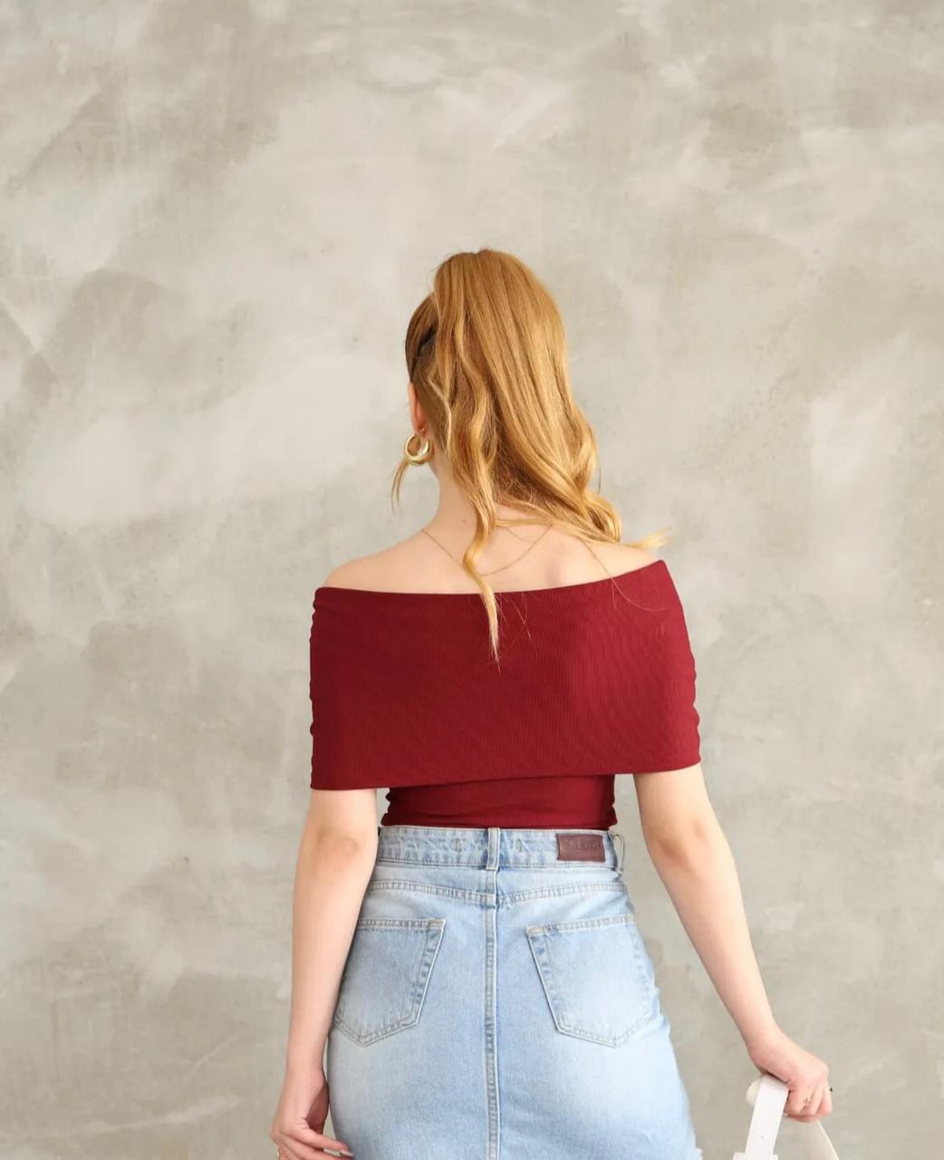 OFF-SHOULDER BASIC