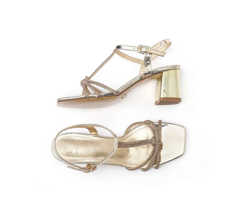 SANDAL