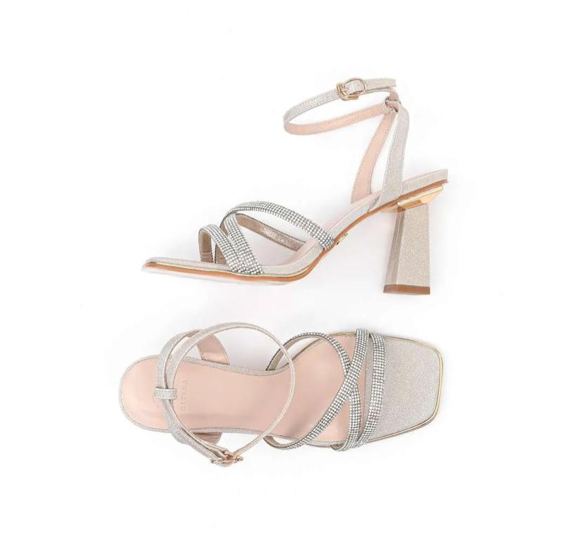 SANDAL