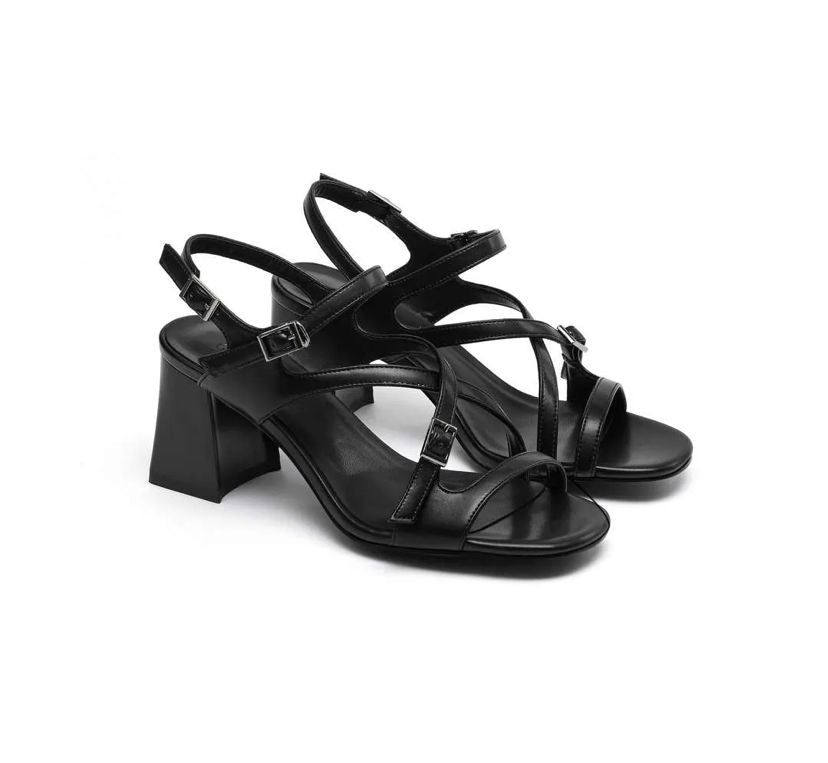 SANDAL