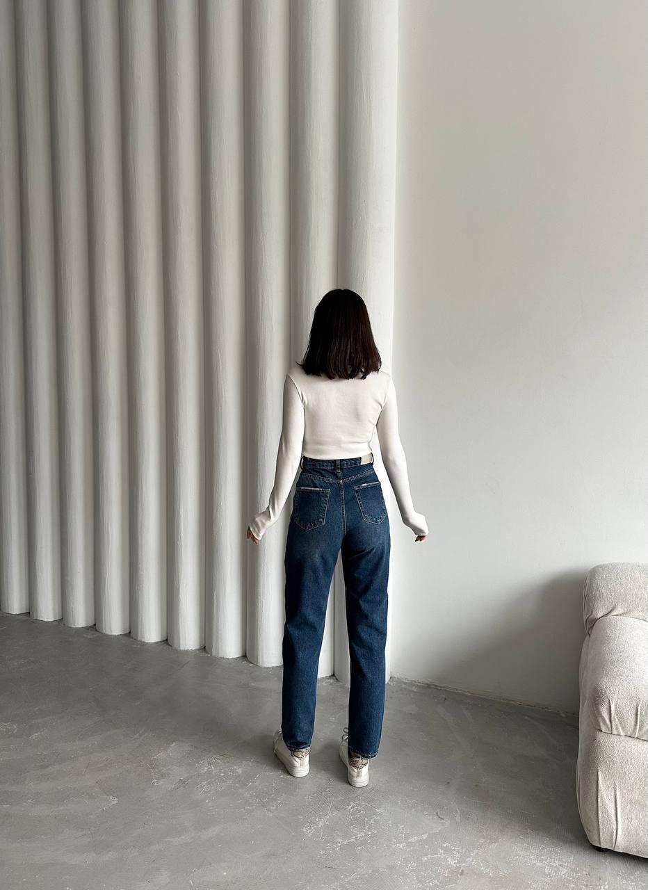 MOM JEANS