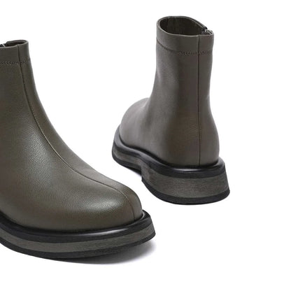 BOOTIES