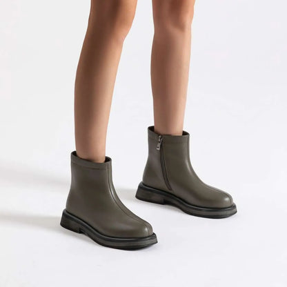 BOOTIES