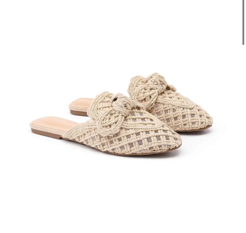 SANDAL