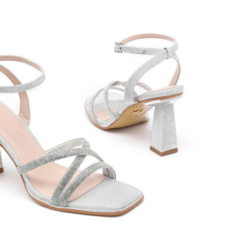 SANDAL