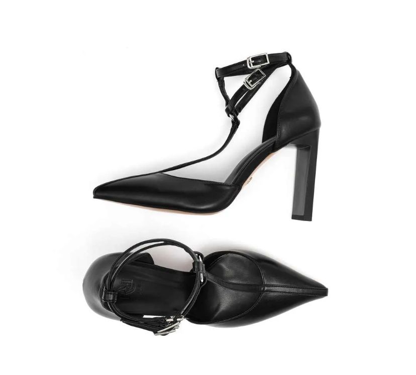 PUMPS