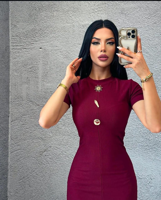 DRESS