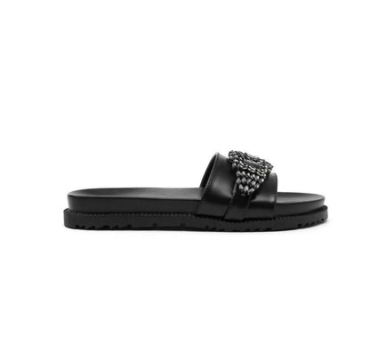 SANDAL