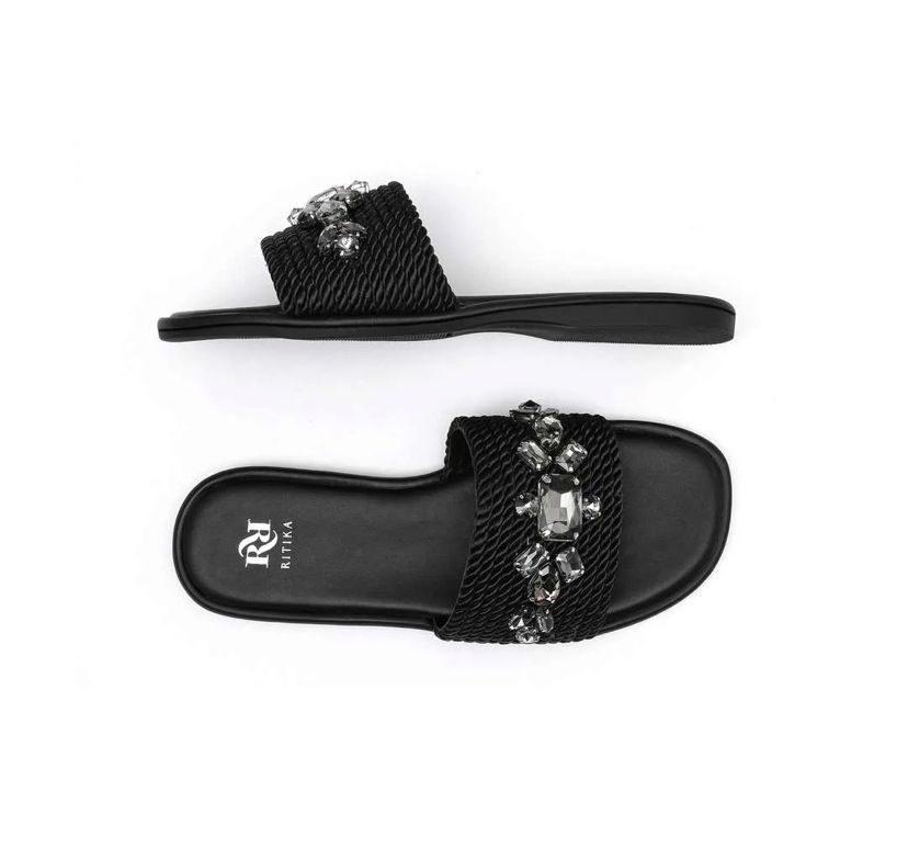 SANDAL
