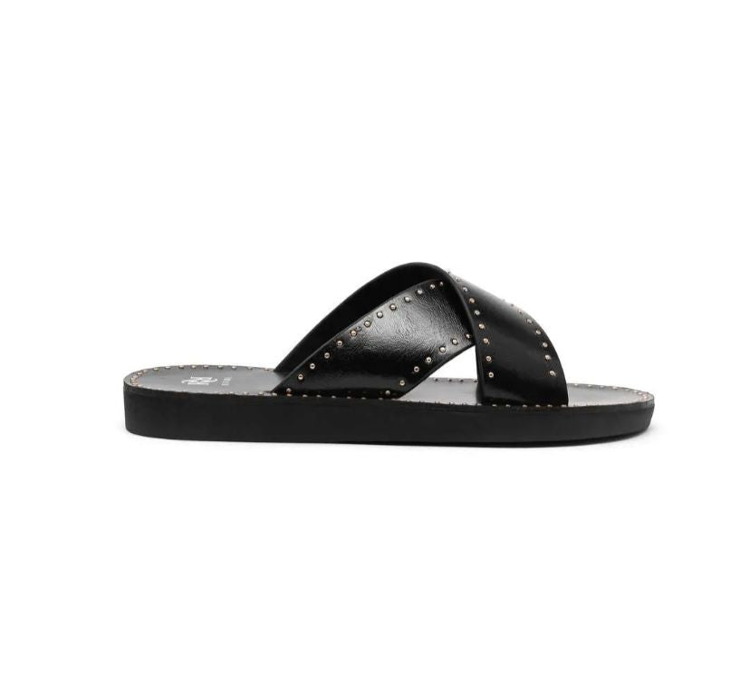 SANDAL