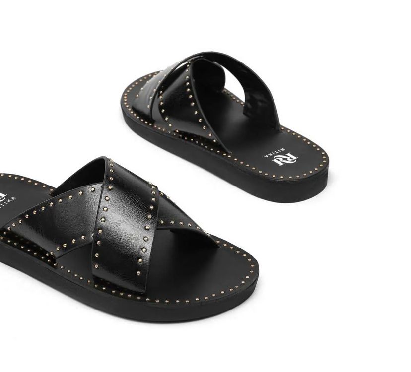 SANDAL