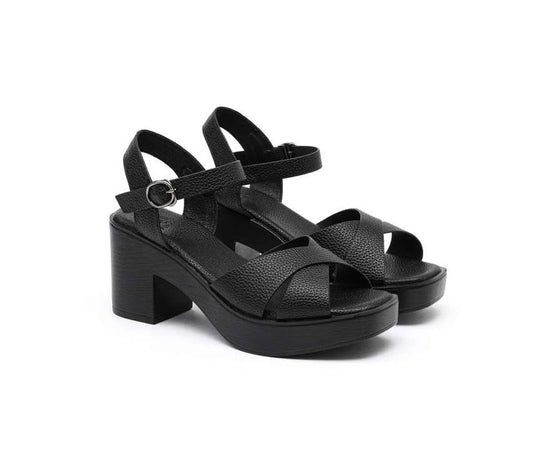 SANDAL