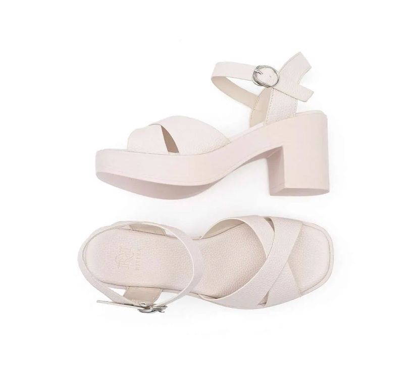 SANDAL