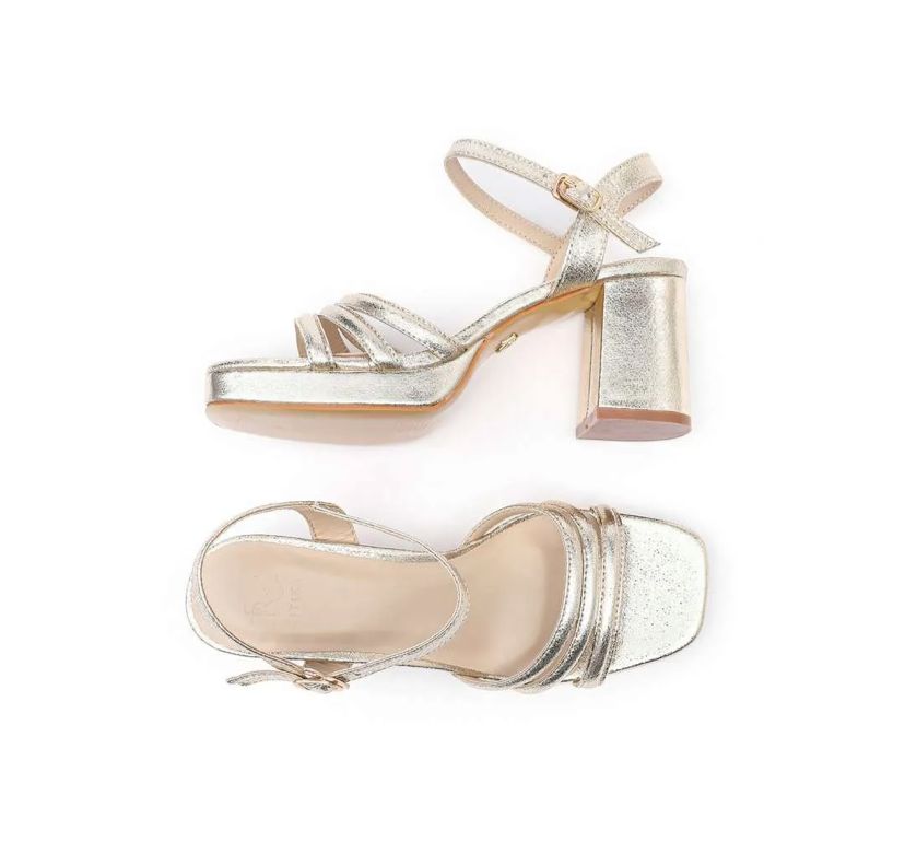 SANDAL