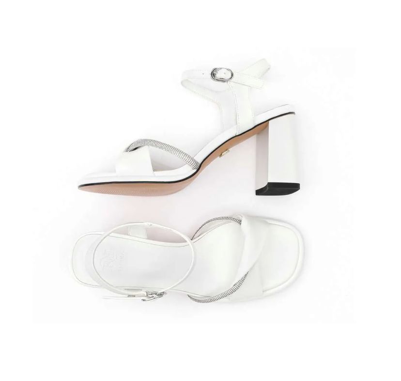 SANDAL