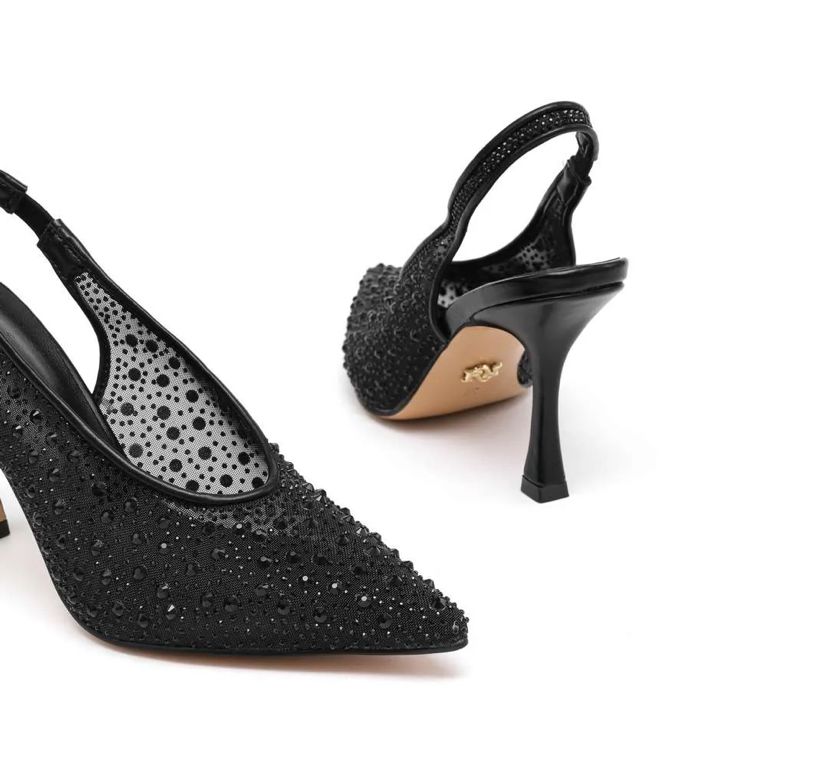 PUMPS
