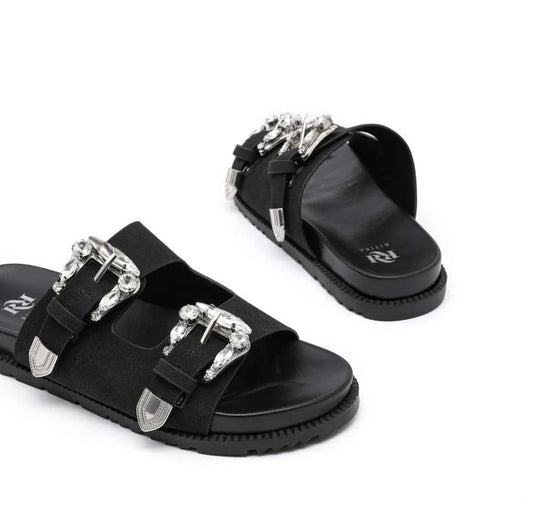 SANDAL