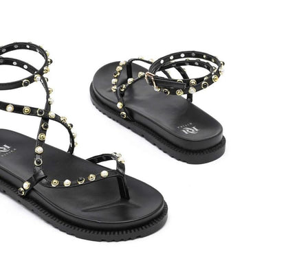 SANDAL